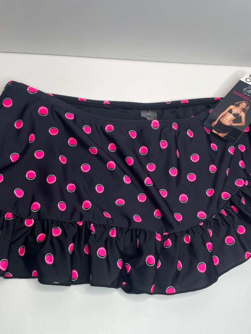 NWT WOMEN OWNED BLACK & PINK POLKA DOT RUFFLED SWIM SKIRT SIZE L